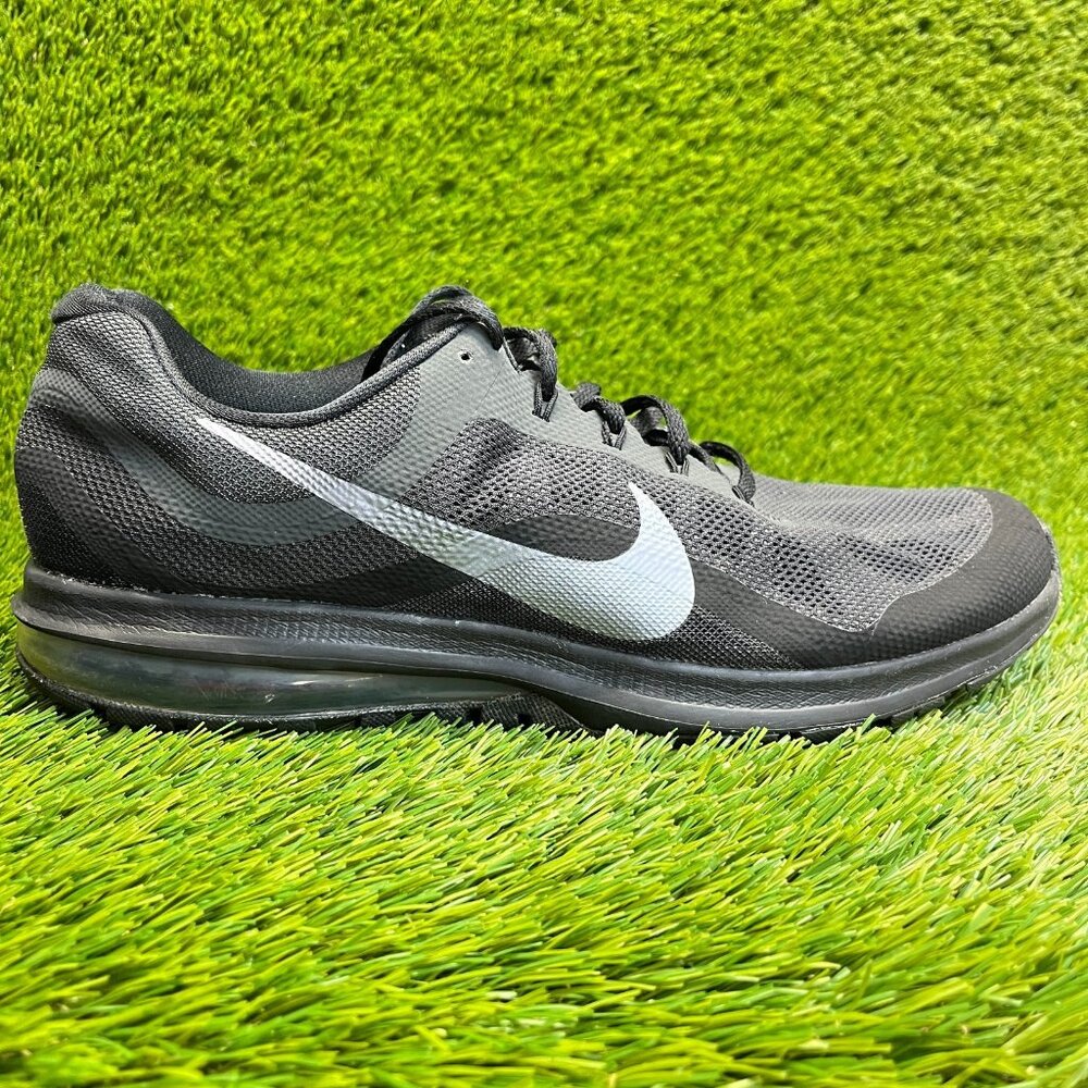 Nike Air Max Dynasty 2 Mens Size 13 Black Gray Athletic Running Shoes Sneakers